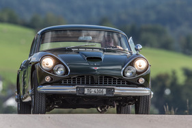 Jensen C-V8 - ein unkonventioneller Kunststoff-Sportwagen und seine Verbindung zu Monteverdi