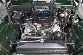 Jensen C-V8 (1964) - der Motor stammt aus den USA