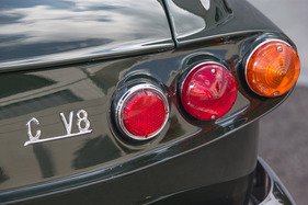 Jensen C-V8 (1964) - drei Schlussleuchten