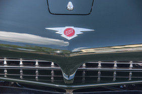 Jensen C-V8 (1964) - klassische Beschriftung