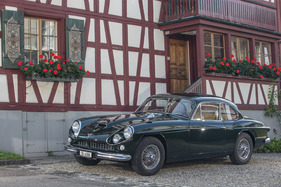 Jensen C-V8 (1964) - passt für jedes Gebäude