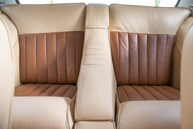 Jensen C-V8 (1964) - strikt für zwei nicht allzu grosse Personen