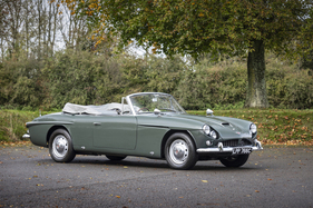 Jensen CV8 Drophead Coupé Prototype (1965) - als Lot 178 an der RM London Online Versteigerung Ende Oktober 2020