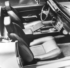 Jensen-Healey (1972) - zweisitziges Interieur des Mk 1