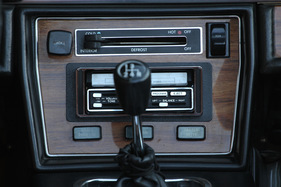 Jensen-Healey (1974) - Original-Achtspur-Kassettengerät