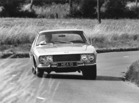 Jensen Interceptor (1967) - auf Testfahrt, in einer Linkskurve