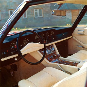 Jensen Interceptor (1972) - edles Interieur, so ähnlich auch beim FF ausgeführt