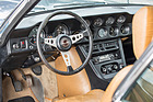 Jensen Interceptor II (1970) - Blick ins umfangreich ausgestattete Cockpit