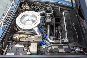 Jensen Interceptor II (1970) - Blick unter die Haube