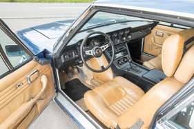 Jensen Interceptor II (1970) - handwerklich aufwändig gebaut und mit schönen Materialien ausgestattet