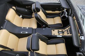 Jensen Interceptor III Convertible (1974) - Platz für vier Personen - wirklich!