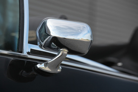 Jensen Interceptor III Convertible (1974) - Rückspiegel
