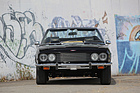 Jensen Interceptor III Convertible (1974) - fast 1,8 Meter breit