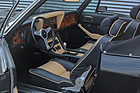 Jensen Interceptor III Convertible (1974) - viel Leder, etwas Holz im Innern