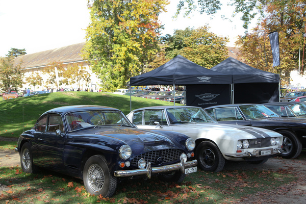 Image: Jensen sports car in front of the club stand - Swiss Classic British Car Meeting Morges 2017