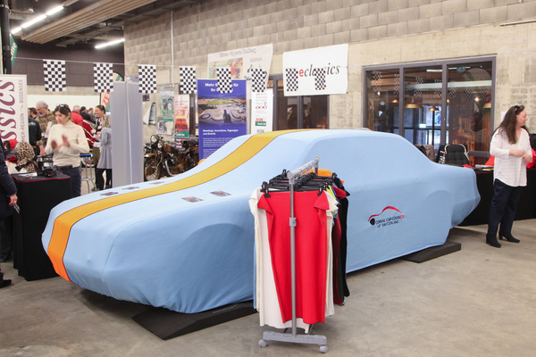 Image: Winter is coming and classic cars need to be protected - Oldtimermesse St. Gallen 2017