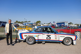 Jochen Neerpasch mit dem BMW 3.0 CSL