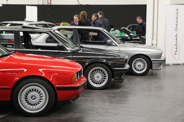 Junge BMW-Klassiker mit sehr unterschiedlichem Raddesign - Techno Classica Essen 2018