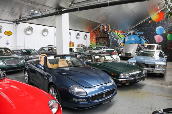 Junge und ältere Klassiker - Versteigerung der Oldtimer Galerie Toffen am 22. März 2025