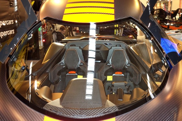 KTM X-Bow GT-XR (2023) – Blick in den Innenraum – Essen Motor Show 2023