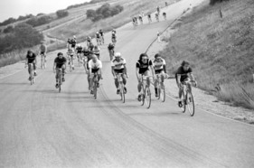 Kämpfen bis zum Umfallen - Porsche Radrennen 78 Weissach Kämpfen bis zum Umfallen - Porsche Radrennen 78 Weissach