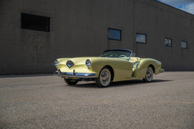 Kaiser-Darrin Roadster (1954) - als Lot 127 an der RM/Sotheby’s Hershey Versteigerung 2024