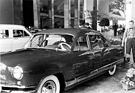 Kaiser Deluxe (1951) - die viertürige Variante am Genfer Autosalon von 1951