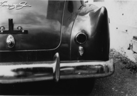 Kaiser Henry J (1951) - Chrom mit Abnützungspsuren am Testwagen