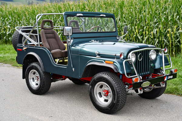 Kaiser Jeep CJ-5 (1967) - als Lot 86 an der Versteigerung der Oldtimer Galerie in Toffen am 19. Oktober 2019