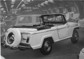 Kaiser-Jeep Jeepster Cabriolet (1967) - echte Neuheit in Genf - geländegängiges und vierradangetriebenes Vergnügungsfahrzeug - Genfer Autosalon 1967