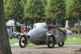 Kaiserauto _501 (1935) - Karosserie aufgebaut wie ein Zeppelin, Motor von NSU-Motorrad - 18. ASC-Classic-Gala Schwetzingen 2022
