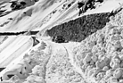 Kalt erwischt: Plötzlicher starker Schneefall vereitelt im Oktober 1958 die Bremsentests des Porsche 356 A Convertible D. Doch noch geht es bergauf…