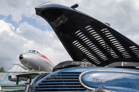 Klappe auf beim Ford - Ankunft in Luzern - Peking to Paris Motor Challenge 2025 Klappe auf beim Ford - Ankunft in Luzern - Peking to Paris Motor Challenge 2025