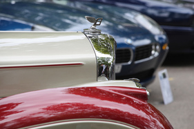 Klassik trifft Moderne beim Zürich Classic Car Award 2021