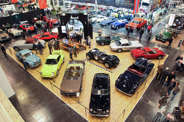 Klassiker-Vielfalt bei Monvendi - Techno Classica Essen 2018
