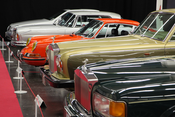 Bild: Klassiker von Bentley, Rolls Royce, Porsche und Mercedes-Benz - RM/Sotheby's Essen Versteigerung 2019