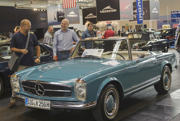 Image: Klassikwelt Bodensee - Impressions 2013 - Classic car private sale