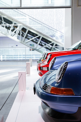 Klassisch aussehende Porsche bei Erbacher - 38. Auto Zürich 2025