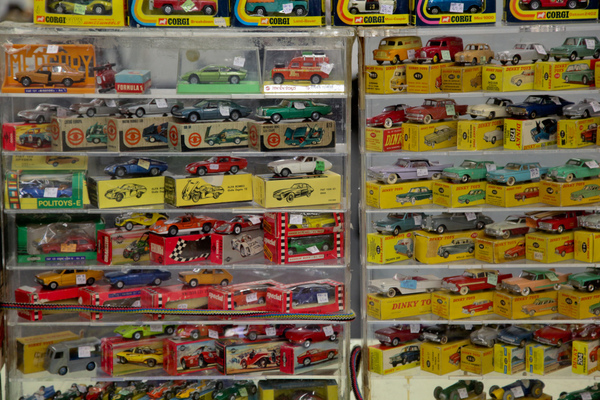 Kleine Raritäten, Miniaturen von Dinky Toys und anderen Modellautoherstellern - Retro Classics Bavaria 2017 in Nürnberg