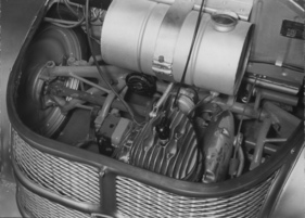 Kleinschnittger F125 (1953) - Motor und Vorderradaufhängung KLW, aufgenommen am Genfer Automobilsalon 1953