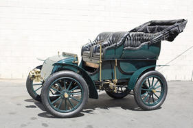Knox 16/18 HP "Tudor" 5-Passenger Tourer (1904) - als Lot 034 an der Bonhams Quail Lodge Auction am 14. August 2015
