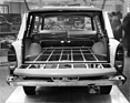 Kombi mit unklappbaren Sitzen und flachem Ladeboden sind en vogue - Genfer Automobilsalon 1959