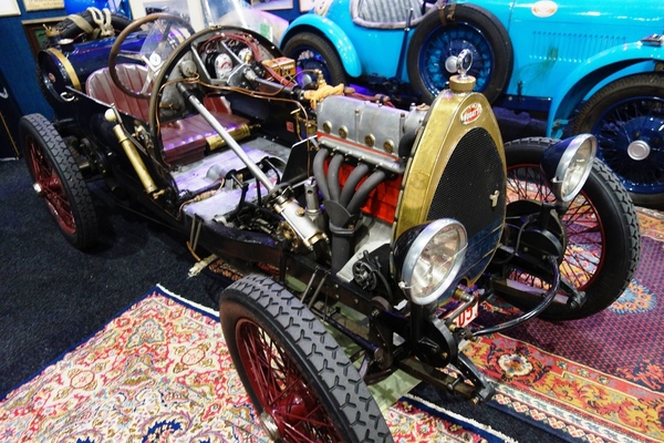 Kompakter Bugatti - InterClassics Maastricht 2019