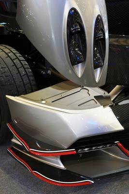 Komposition in Pagani – Essen Motor Show 2023 Komposition in Pagani – Essen Motor Show 2023