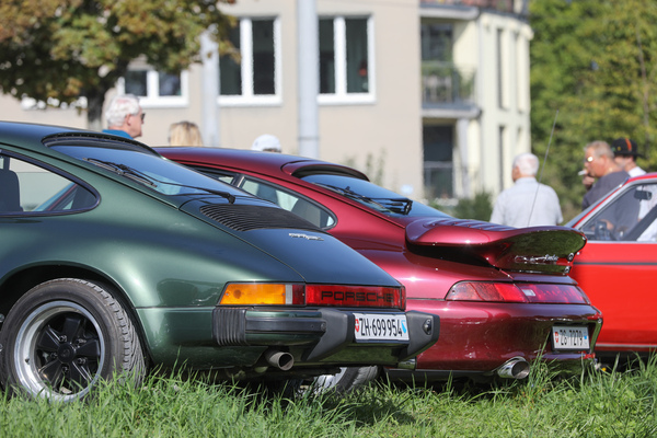 Bild Kontraste - Porsche 911 G-Modell und 993-Variante – Albisgütli Classic Cars & Bikes Oktober 2023