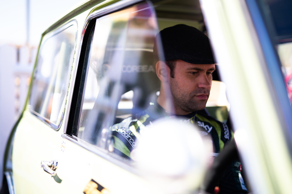 Konzentration im Mini - St. Mary's Trophy -Goodwood Revival 2018