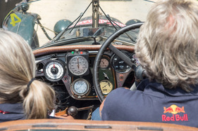 Konzentration vor dem Start bei der Ennstal Classic 2021 Konzentration vor dem Start bei der Ennstal Classic 2021