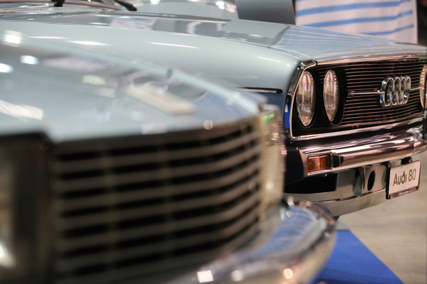 Konzernpalette Ende der Sechzigerjahre - Audi 80 und NSU Ro 80 bei der Autowelt Bachmann - Swiss Classic World Luzern 2019