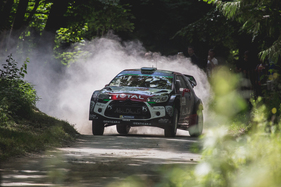 Bild Kris Meeke auf dem Citroën DS3 auf dem Rallye-Track - Goodwood Festival of Speed 2015