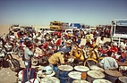 Bild: Kuddelmuddel an der Rallye Dakar 1983